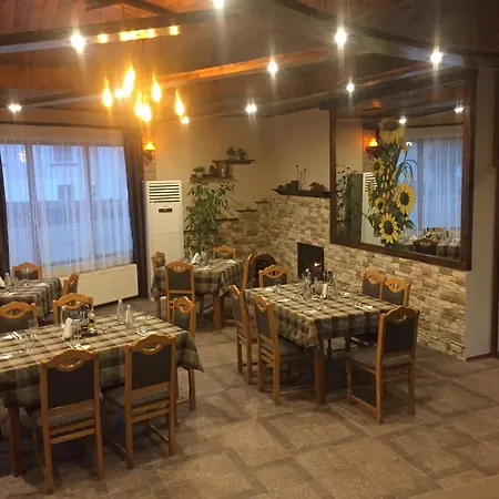 酒店 семеен бонжур