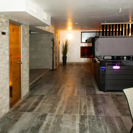 Hotel семеен бонжур