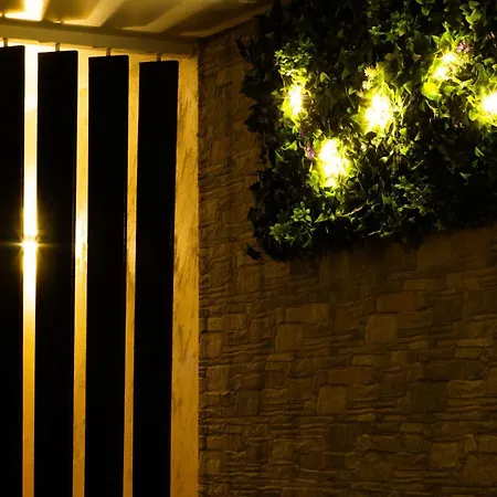 酒店 семеен бонжур