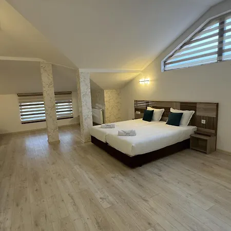 семеен бонжур 3* Panagyurishte