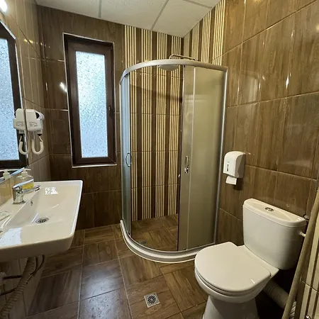 семеен бонжур 3*